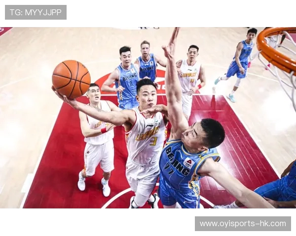 CBA最新赛季动态：新星崛起，强队再度激战，精彩对决引爆球迷热情